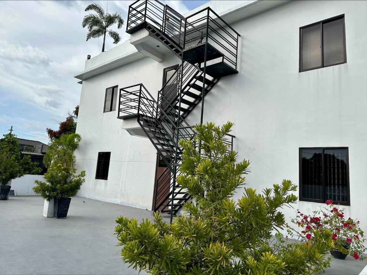 Gia'S Place San Mateo Εξωτερικό φωτογραφία